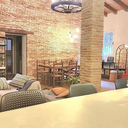 Bakit House - Casa Rural Con Piscina 阿桂拉斯 外观 照片